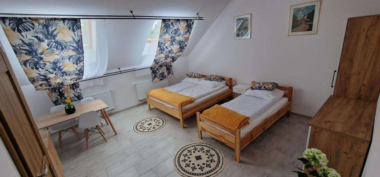 Zielona Ostoja Ulica Szpitalna 3C Apartment Kamieniec Zabkowicki Ngoại thất bức ảnh